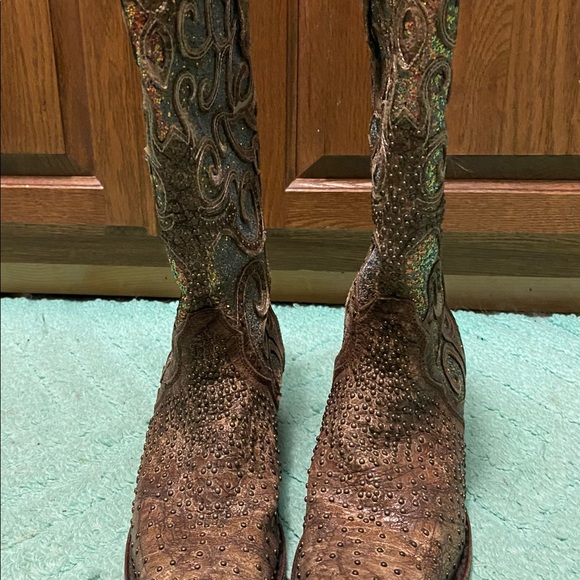 Women’s corral western boots - Picture 3 of 5